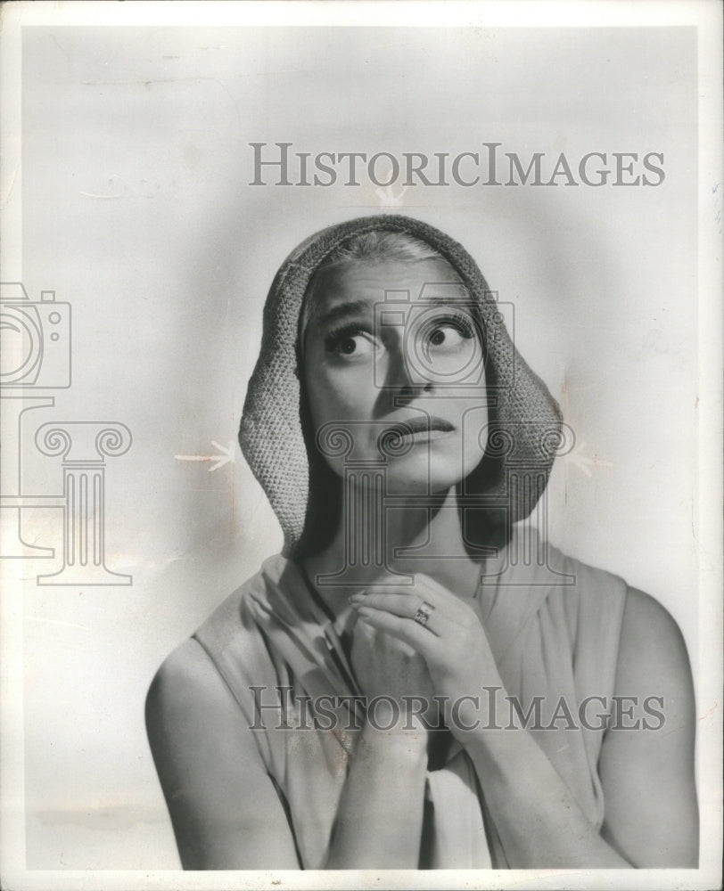 1963, Funny Portrait Actress Carol Channing - RRU07781 - Historic Images