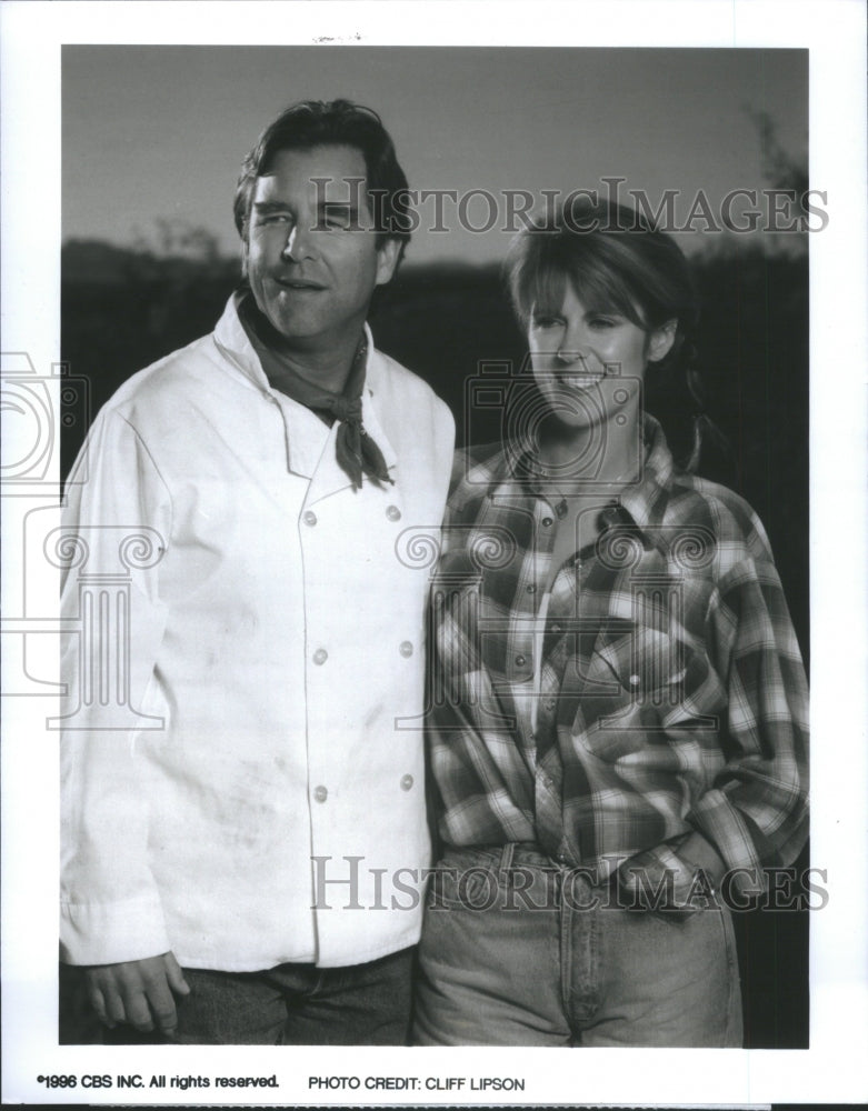 2001 Press Photo Actors Beau Bridges and Pam Dawber - Historic Images