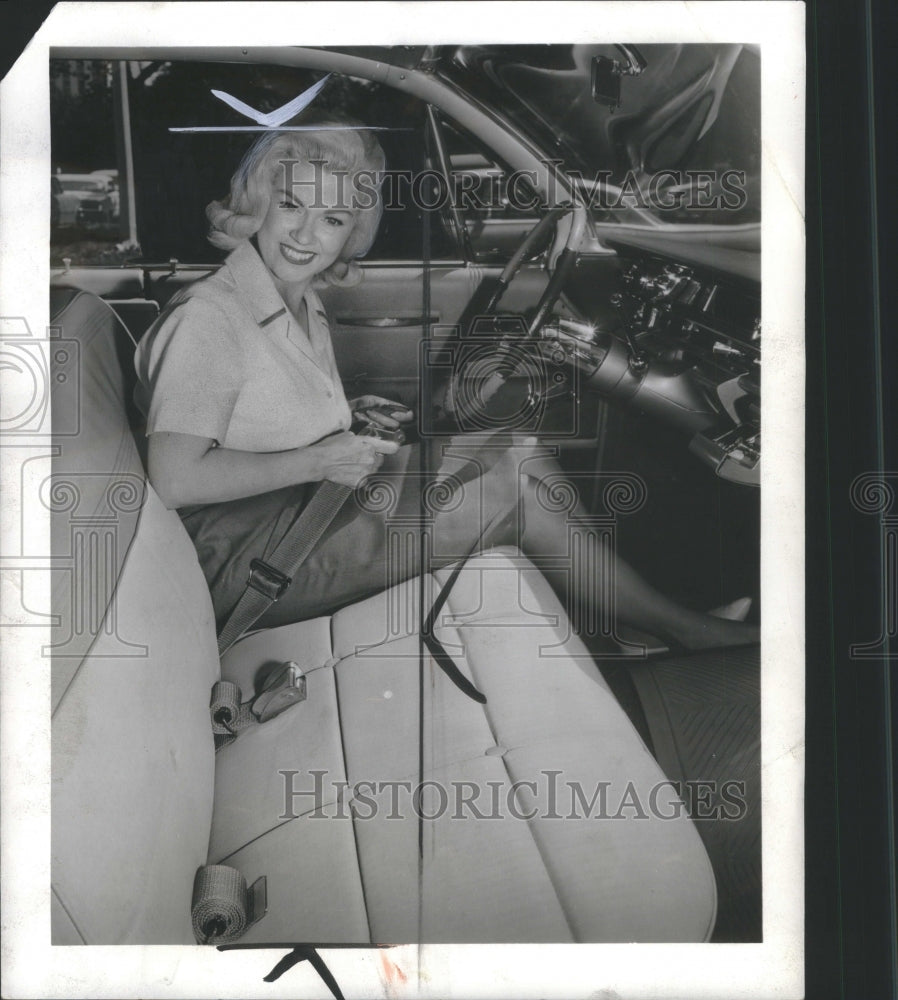 1963 Seat Belts Auto Equipment - Historic Images