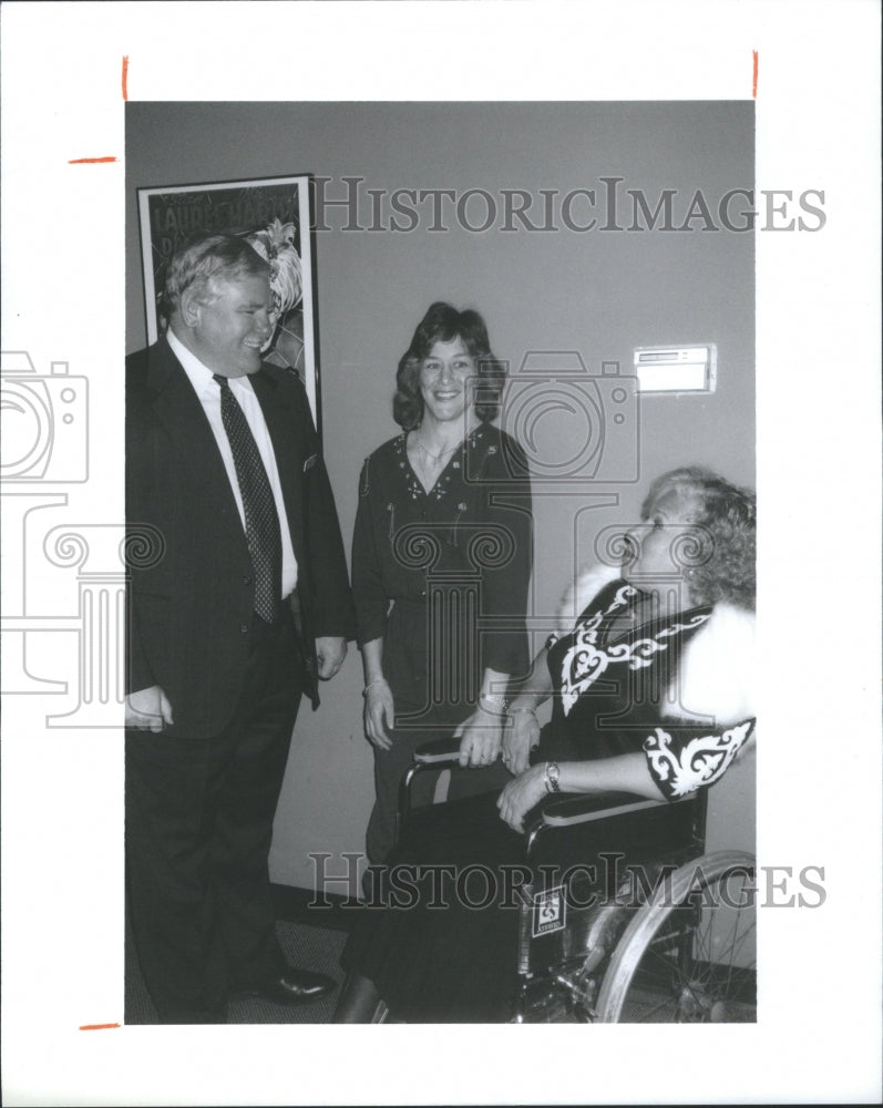 1993, Geri Jewell Frank Hazard Sandra Berlin - RRU08245 - Historic Images