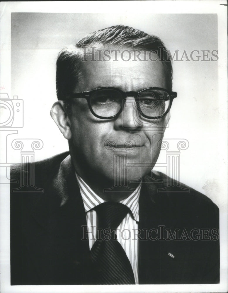 1978, Hughes Rudd TV Correspondent Host - RRU09051 - Historic Images