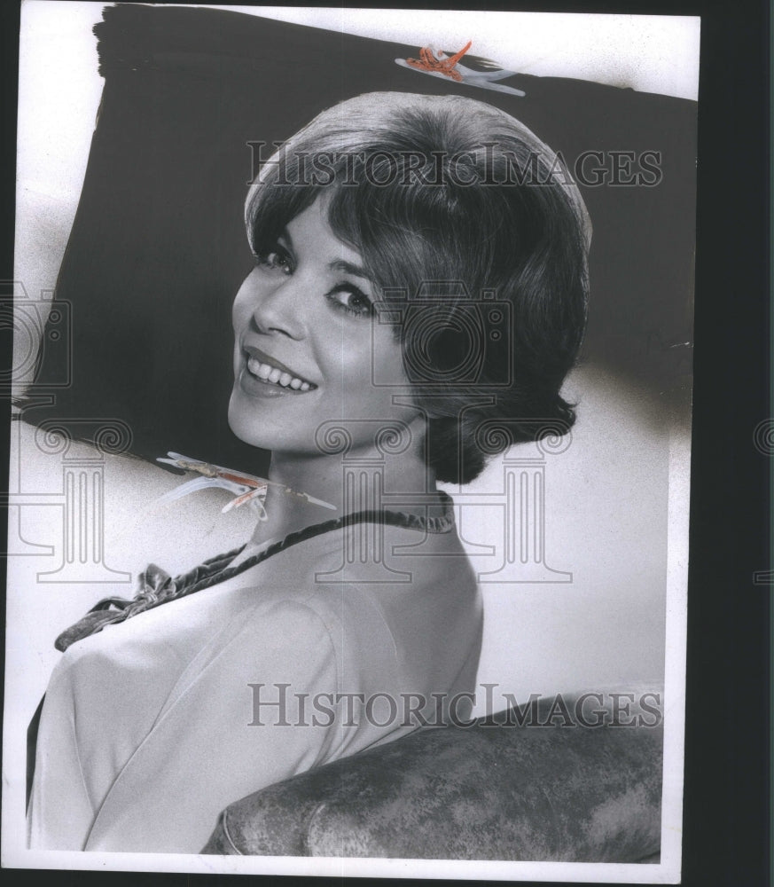 1966 Barbara Bain Television Film Actor - Historic Images