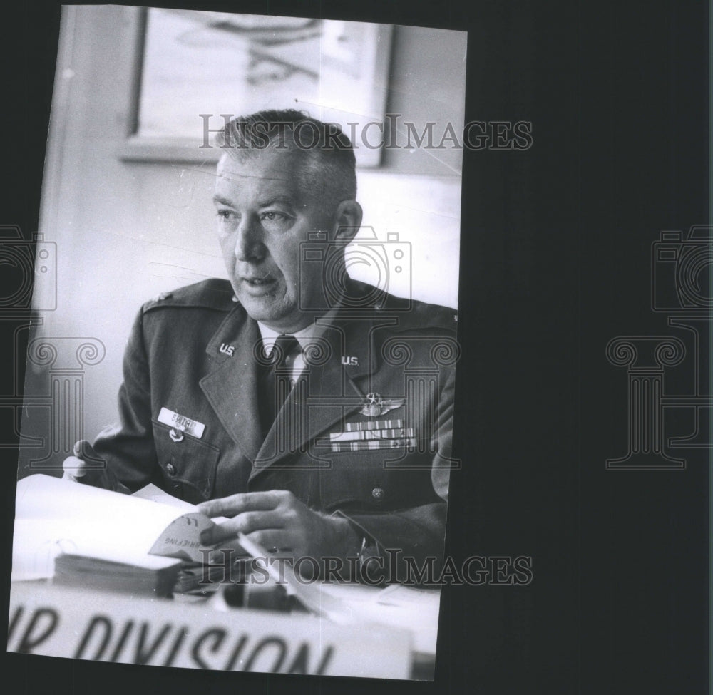 1959 Lt. Col. J. Hunter Smith (USAF) - Historic Images