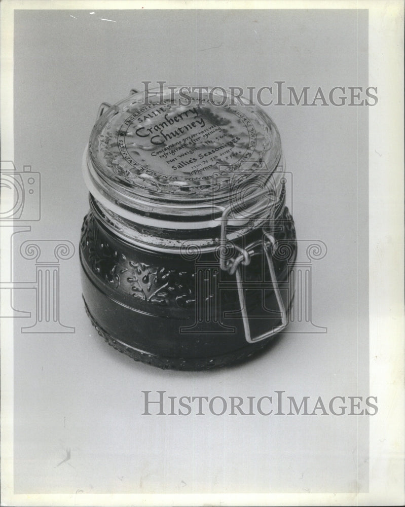 1982 Cranberry Chutney Jar Food Holiday - Historic Images