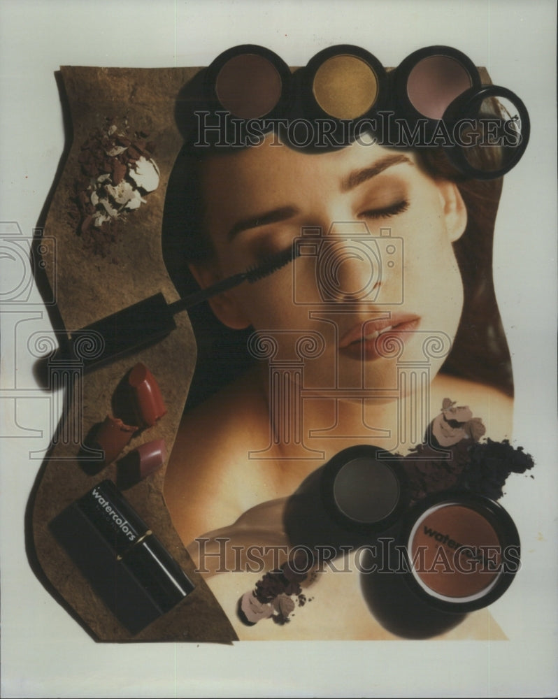 1992 H2O plus features affordable cosmetics - Historic Images