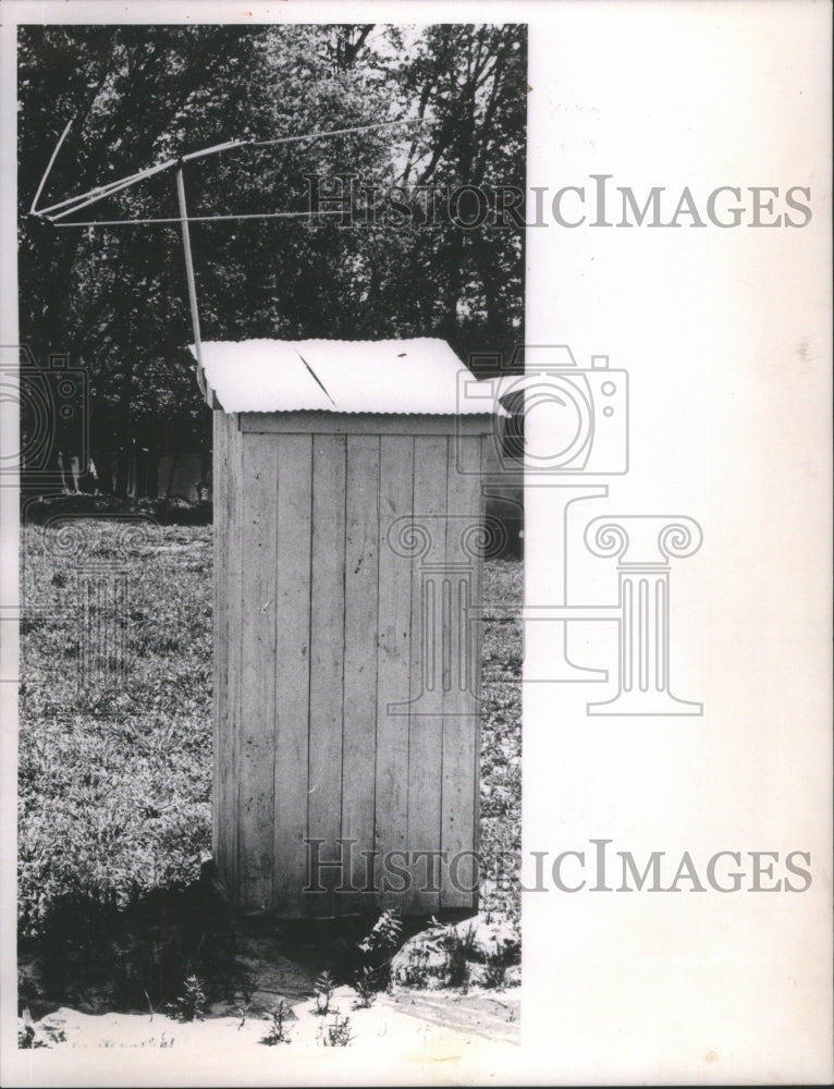 1963 Outhouse TV Antenna Iroquois County - Historic Images