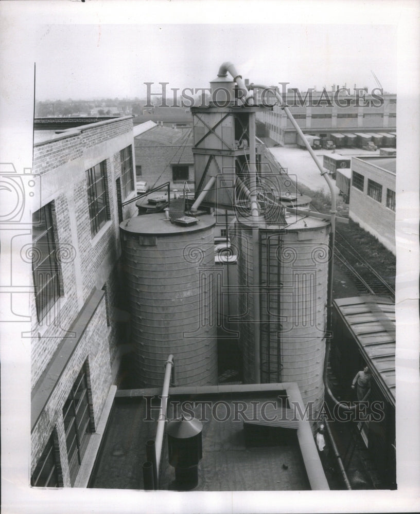 1954 Rival Dog Food Silos - Historic Images