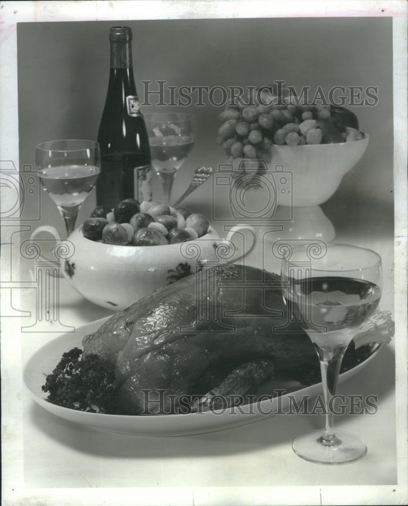 1978 Press Photo Stuffed Turkey Christmas Food Recipe - Historic Images