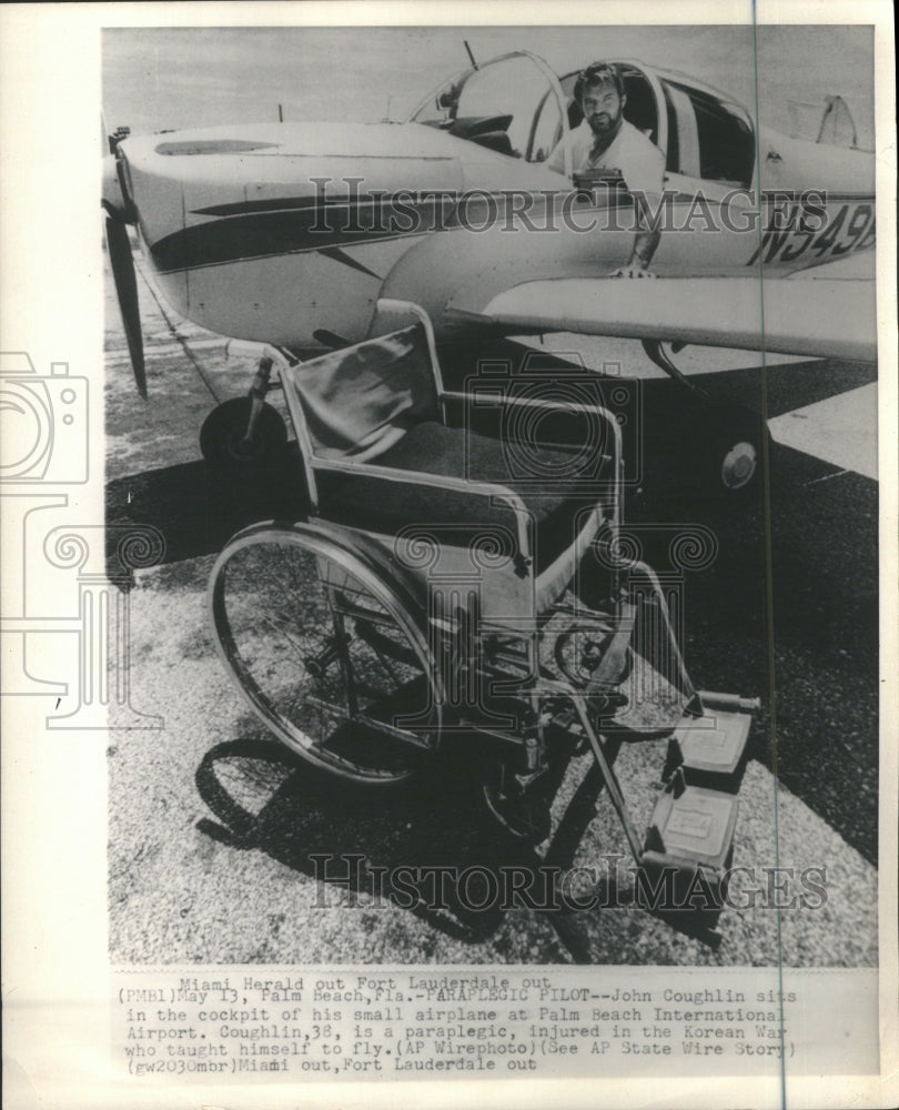 1972 Press Photo Paraplegic Pilot In Plane Palm Beach - RRU13863 - Historic Images