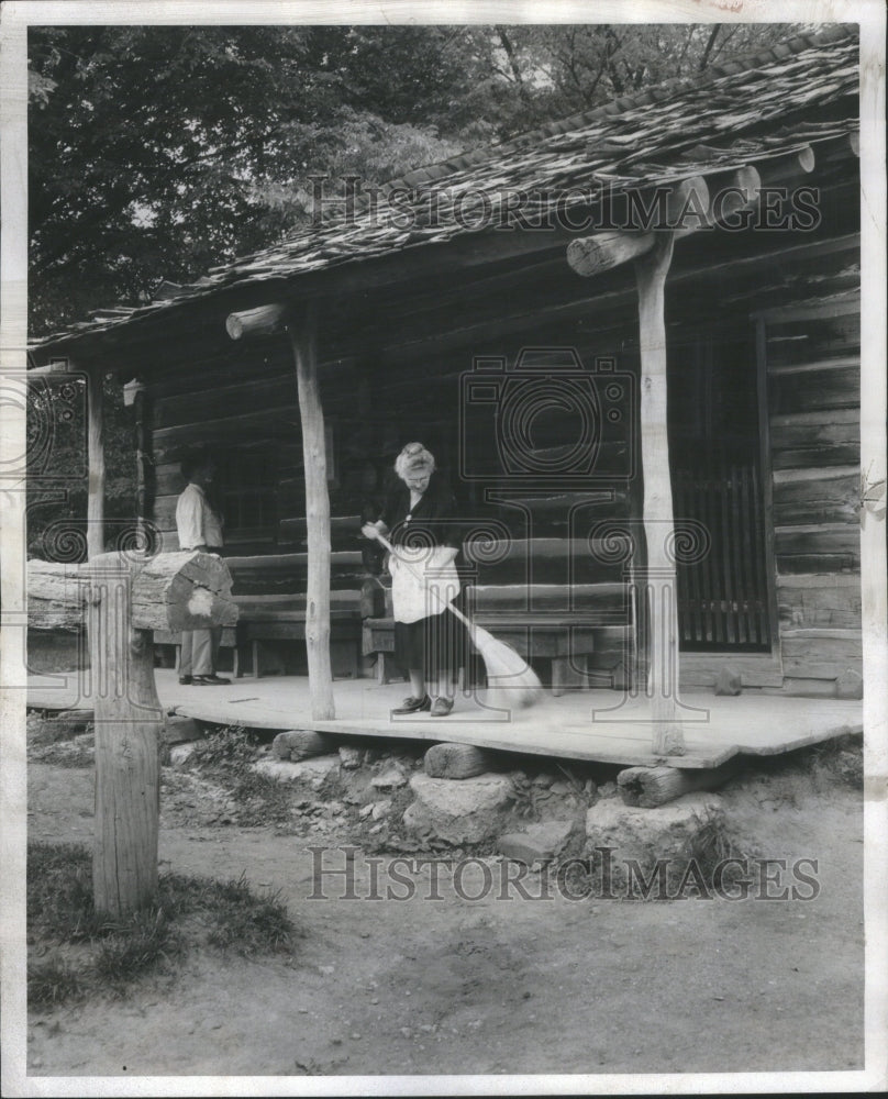 1958 Press Photo Hill McNamer Store Abrahams New Salem - RRU14491 - Historic Images