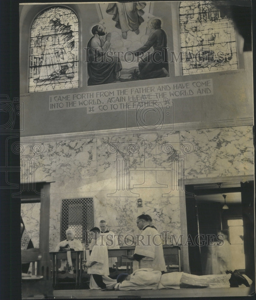 1957 First Ordination Notre Dame Chicago - Historic Images