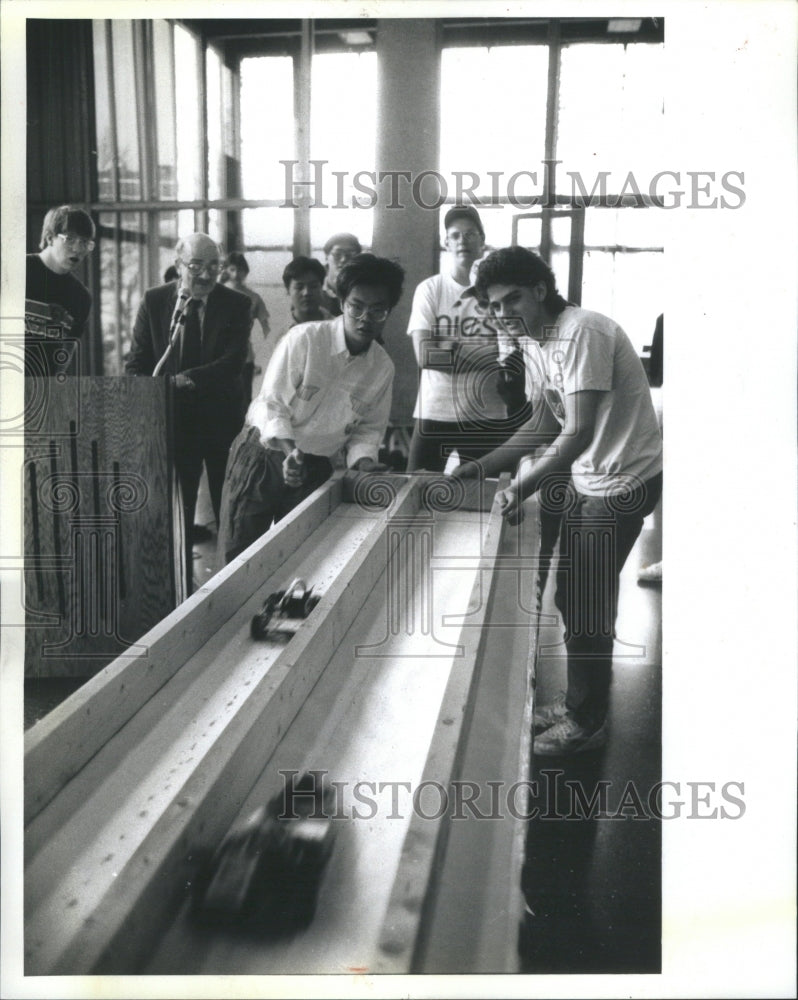 1990, IIT Cars Streaking Down Track Glory - RRU16019 - Historic Images