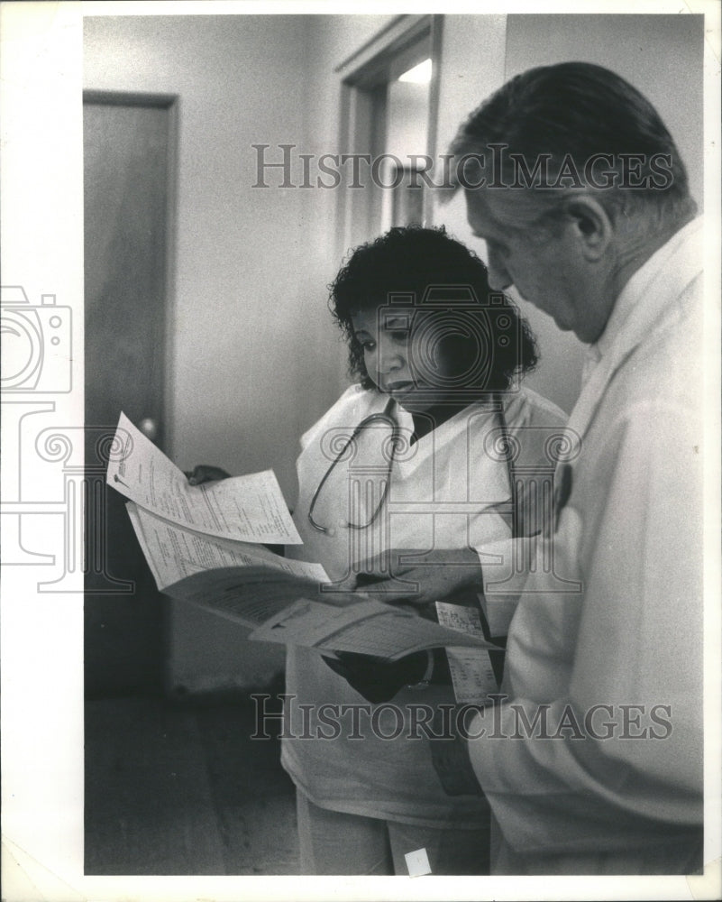 1987 Press Photo Debra Earley Premature Baby Death - Historic Images