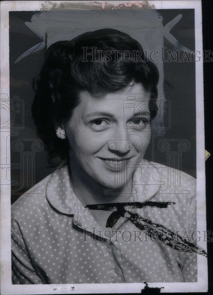 1959 Press Photo June Manser Gown Mrs - RRU17415 - Historic Images