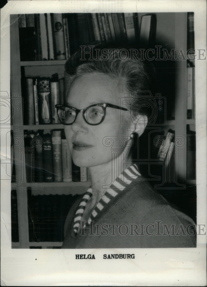 1965, Helga Sandburg Author Womens Books - RRU18029 - Historic Images