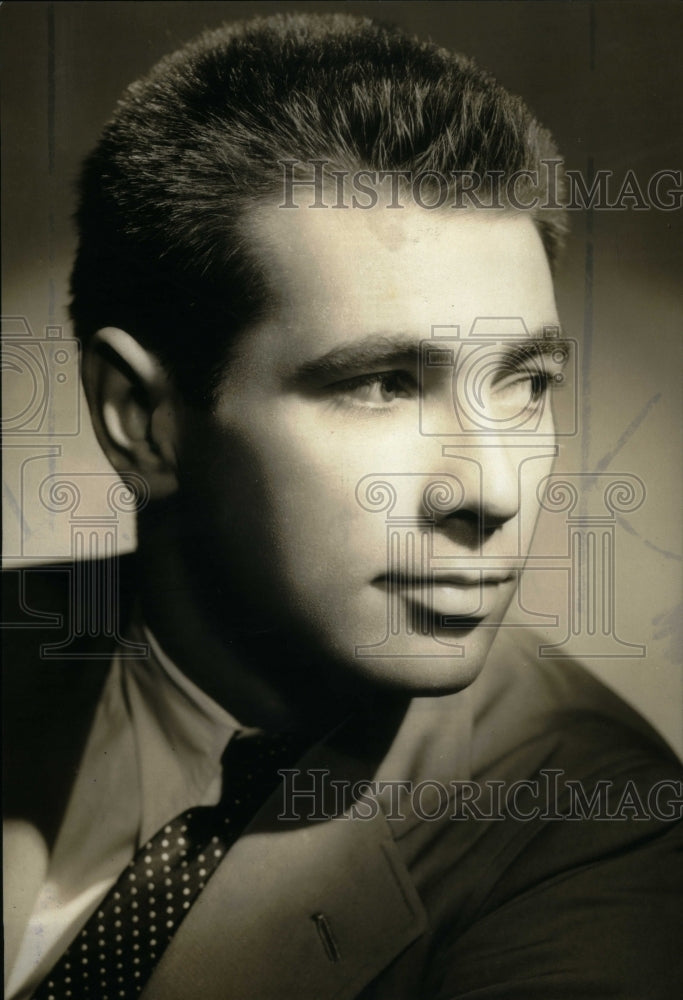 1937 Gary Merrill American Film actor - Historic Images