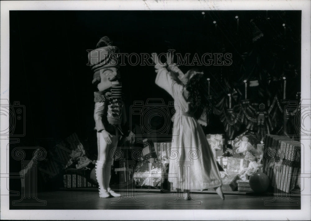 1994 Press Photo The Nutcracker Chicago Tribune Charity - RRU18547 - Historic Images