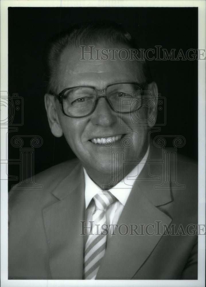 1988, A. Harold Anderson - RRU19487 - Historic Images