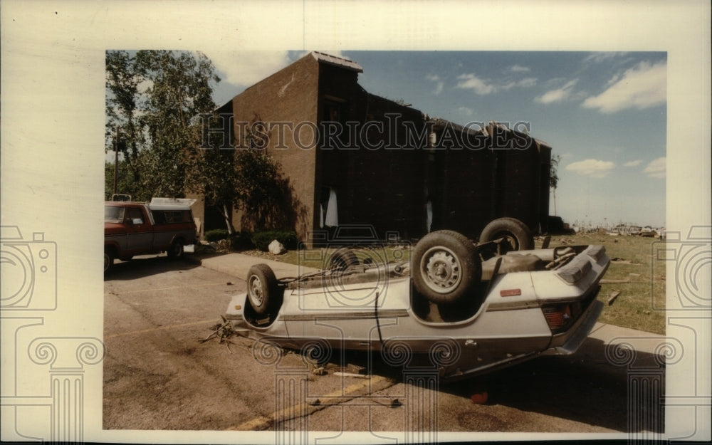 1985, Tornado Overturned Car In Niles Ohio - RRU19555 - Historic Images
