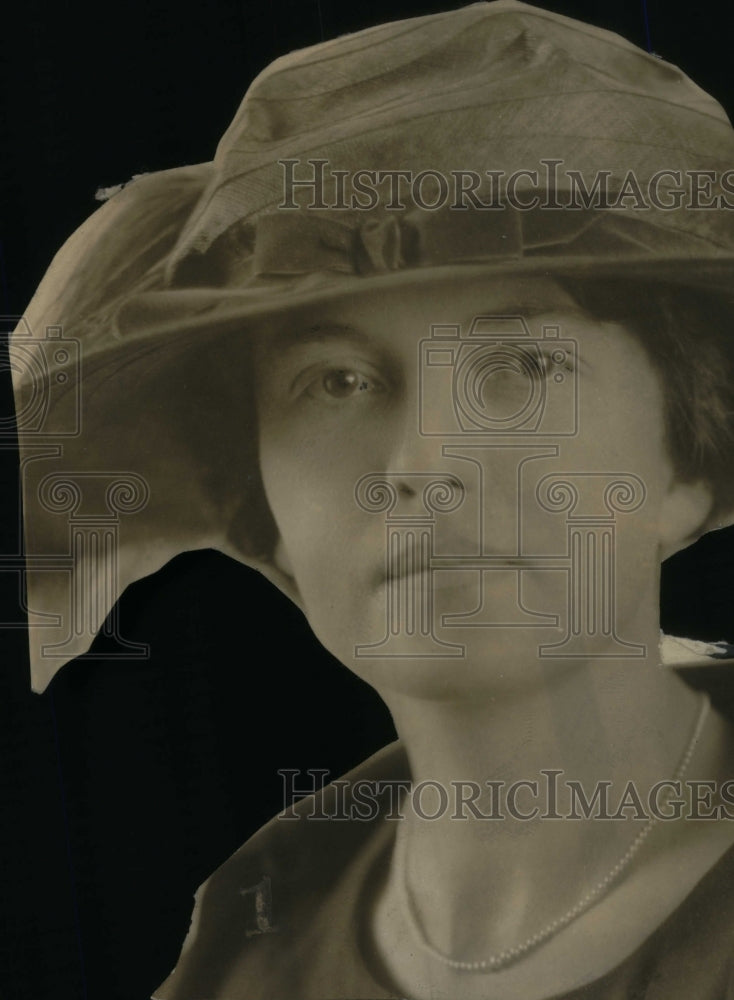 1923 Press Photo Mrs Walker Van Riper Closup Cutout - Historic Images