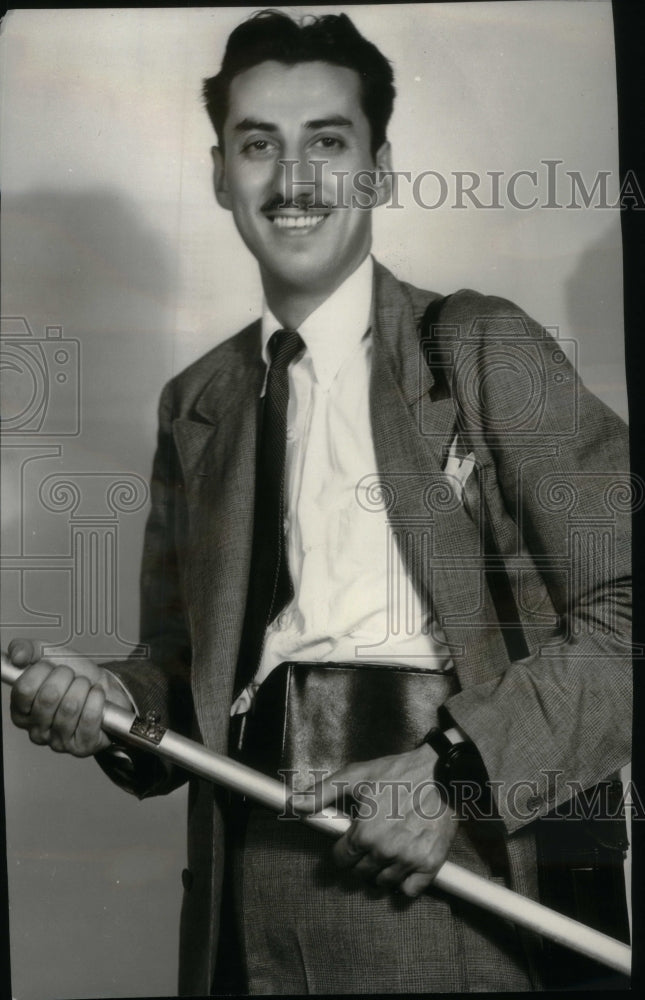 1936, Announcer Bob Trout - RRU20437 - Historic Images