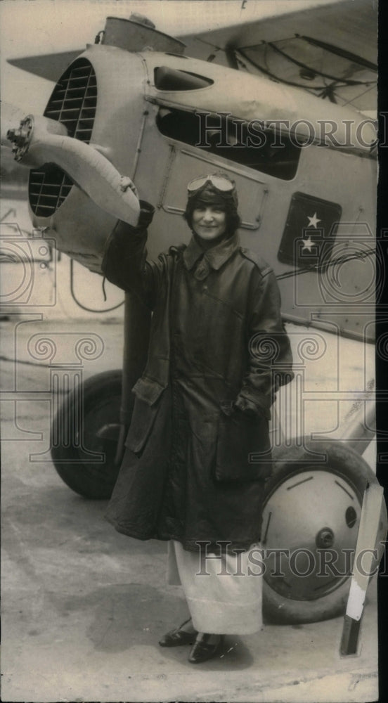 1923, Janet Moffett daughter Admiral Moffett - RRU21587 - Historic Images