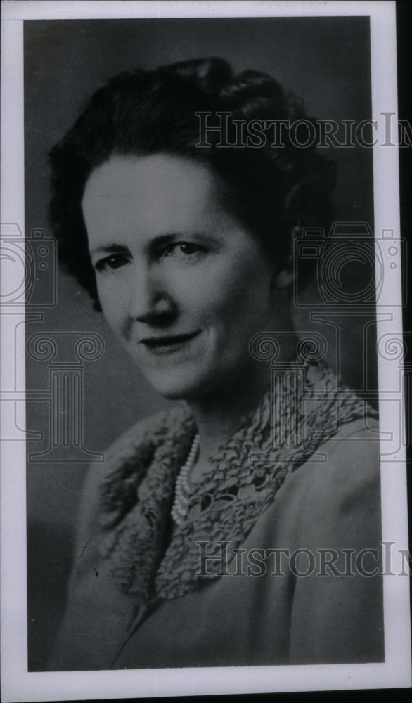 1947, Marguerite Peyton Thompson Matonol - RRU21843 - Historic Images