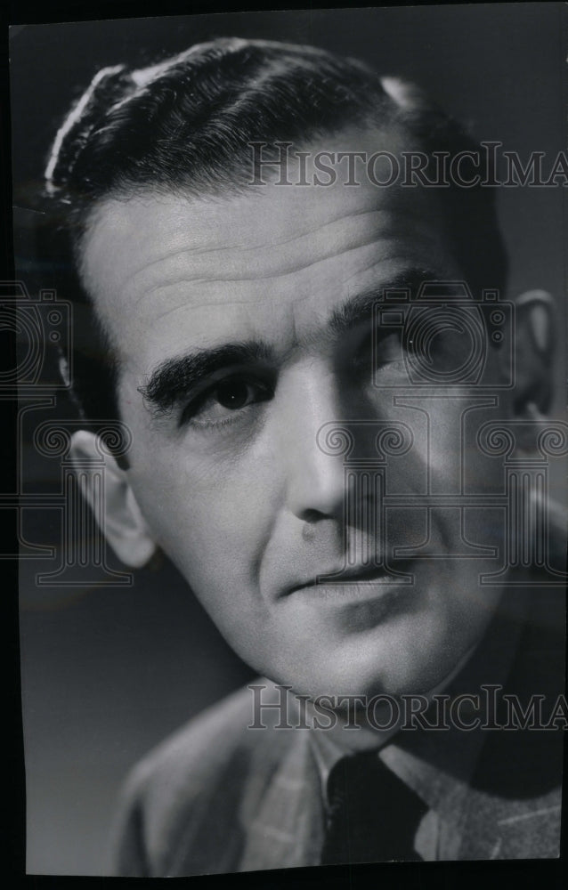 1946, Edward R.Murrow CBS News Staff - RRU22029 - Historic Images