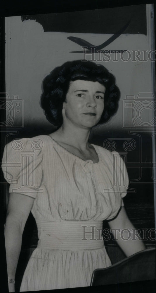 Press Photo Mrs Richard L Davis UAW Secretary Alleged - Historic Images