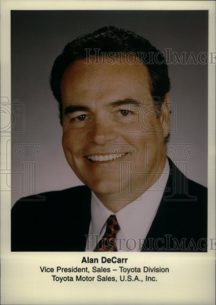 2000 Press Photo Alan DeCarr Vice President Sales - Historic Images