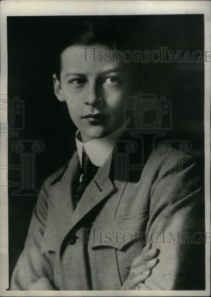 New Portrait Prince Wilhelm Eldest Son Crown Prince - RRU23411 - Historic Images