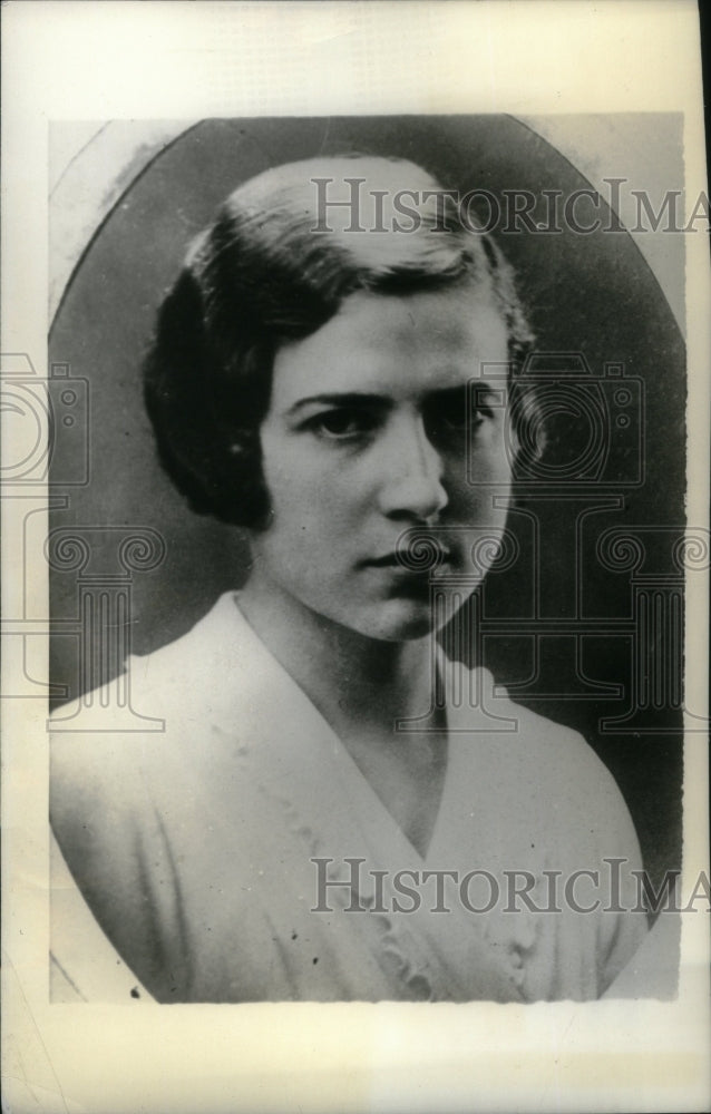 1933, Dorothea von Salviati wife Wilhelm - RRU23427 - Historic Images