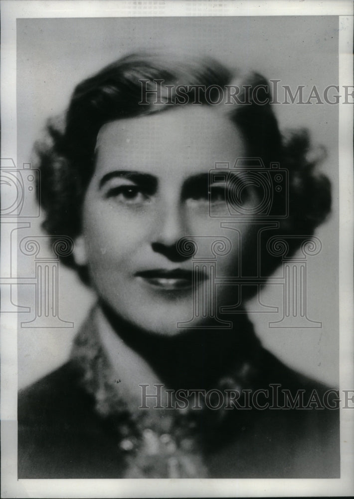 1937  Margaret  Coberly Society Girl - Historic Images