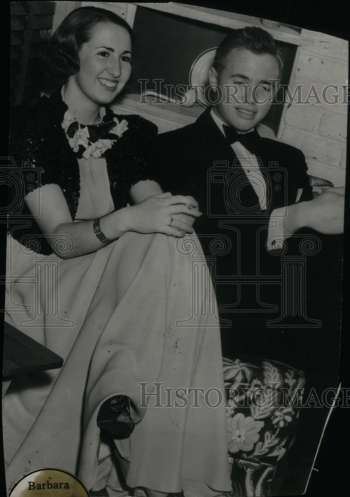 1938 Press Photo Barbara Johnson Gerald Hillyard Event - Historic Images