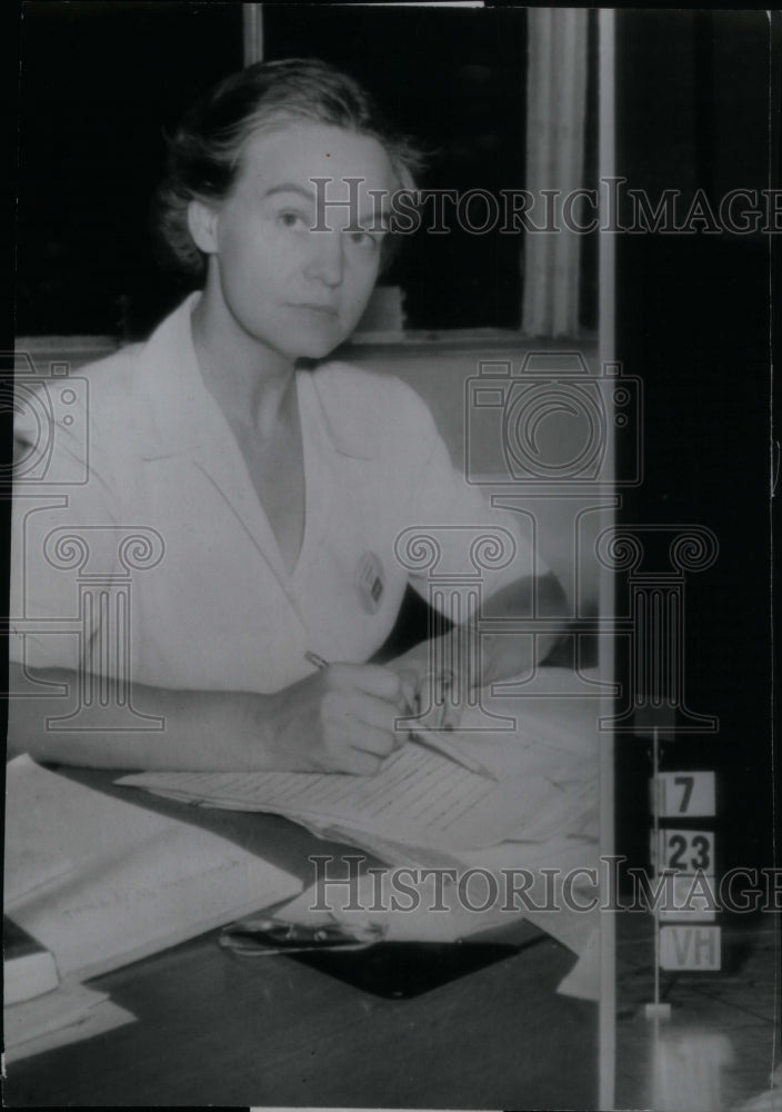 1942 Press Photo Mrs William Cutwillio Houston Texas - RRU24839 - Historic Images