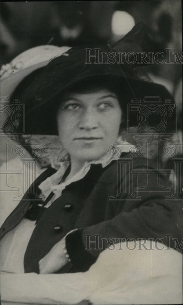 1930, Mrs Harold Johnson - RRU24903 - Historic Images