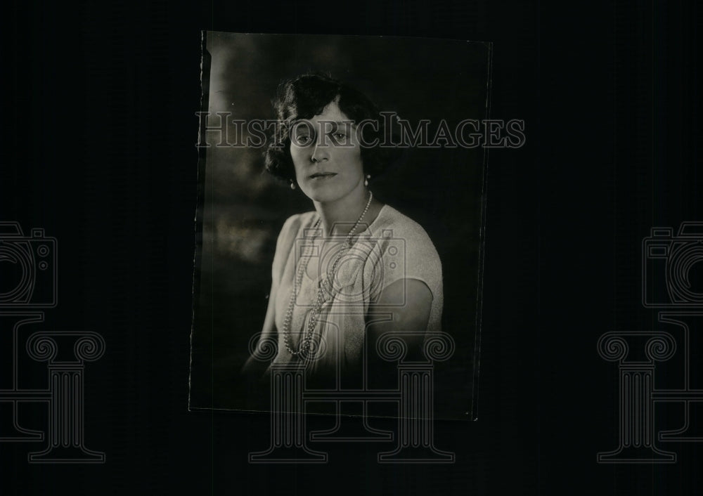 1928, Court Mr Lillian Brunton Glessner Wife - RRU25297 - Historic Images