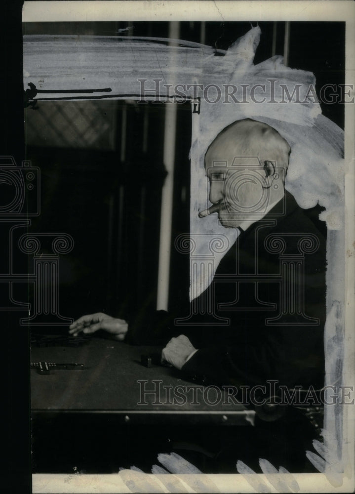 1920, Congressman Walsh playing domino's - RRU26349 - Historic Images