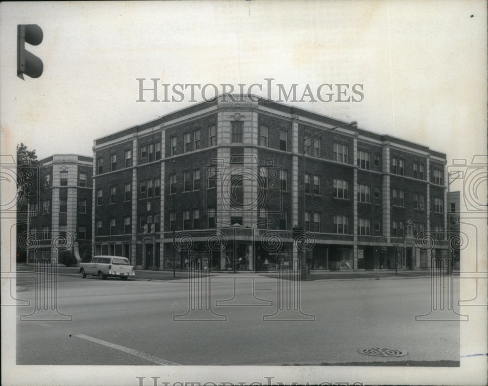 1975, Apartment Building For Sale - RRU27153 - Historic Images