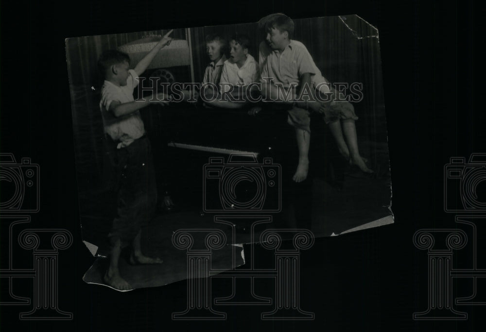 1925, Fraternal Organization Home Orphans - RRU27431 - Historic Images