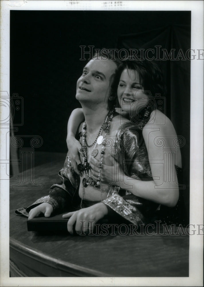 1996, Bryan Bentlin Mary Folks Fat Musical - RRU27807 - Historic Images