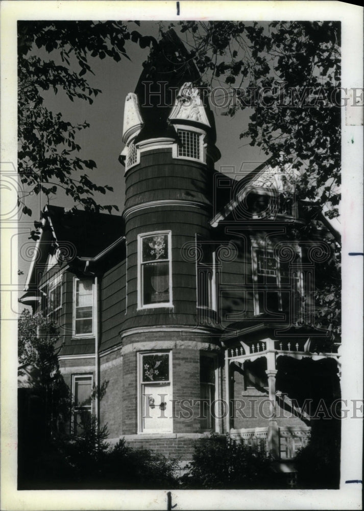 1986 Press Photo 95-year-old home in the Old Irving Pk - Historic Images