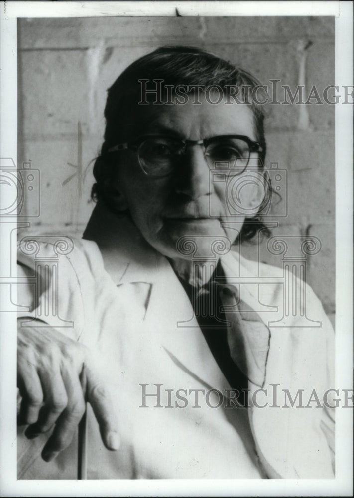 1986, Neuroscience Elizabeth Crosby - RRU29409 - Historic Images