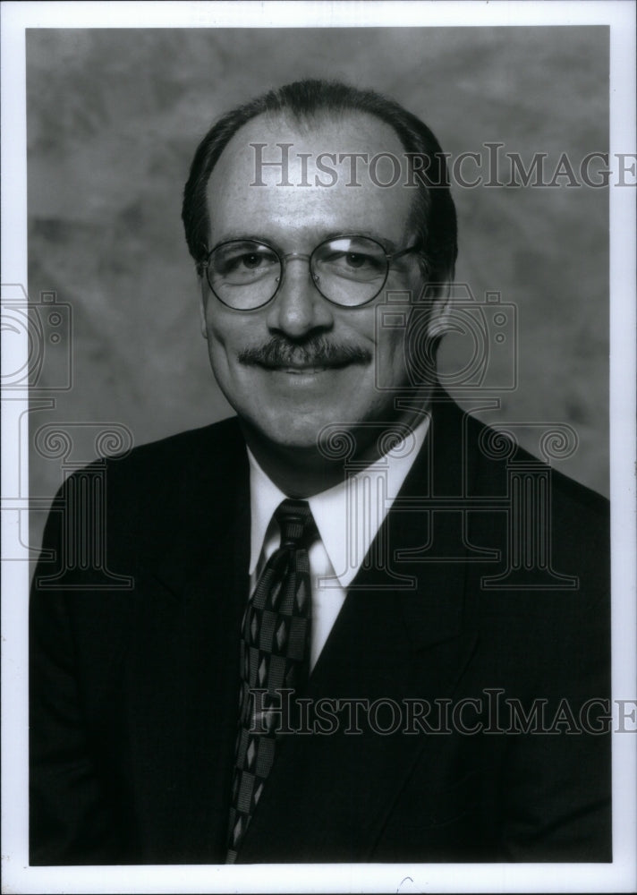 1996, Wade Henderson - RRU29739 - Historic Images