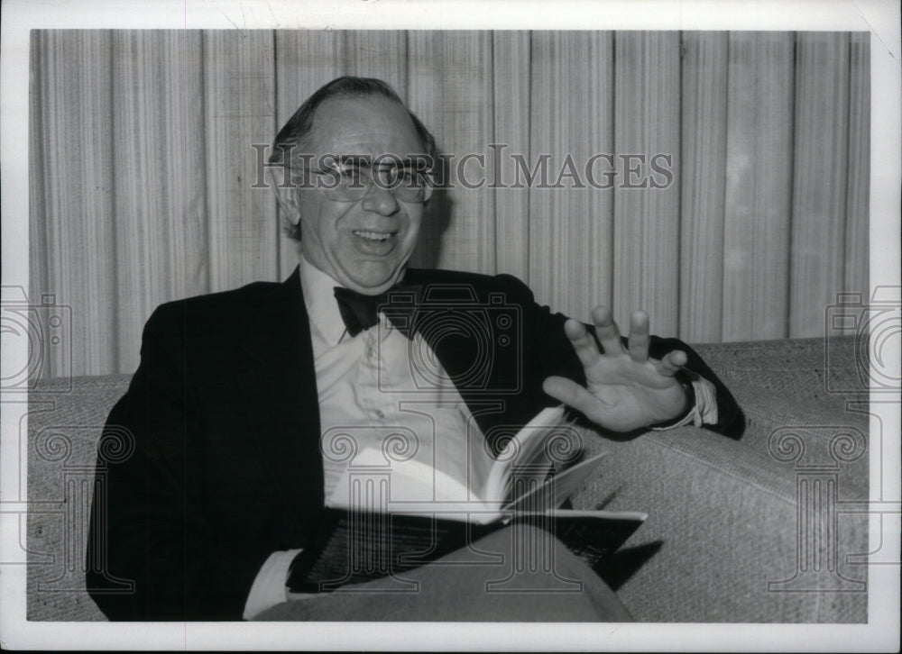 1985 Press Photo Philip Mason Professor Wayne State - RRU29923 - Historic Images