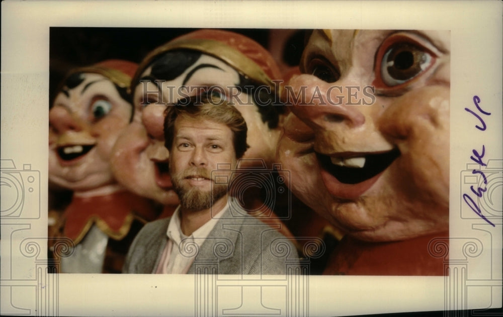 1984 Press Photo Thom Neighbours - Historic Images