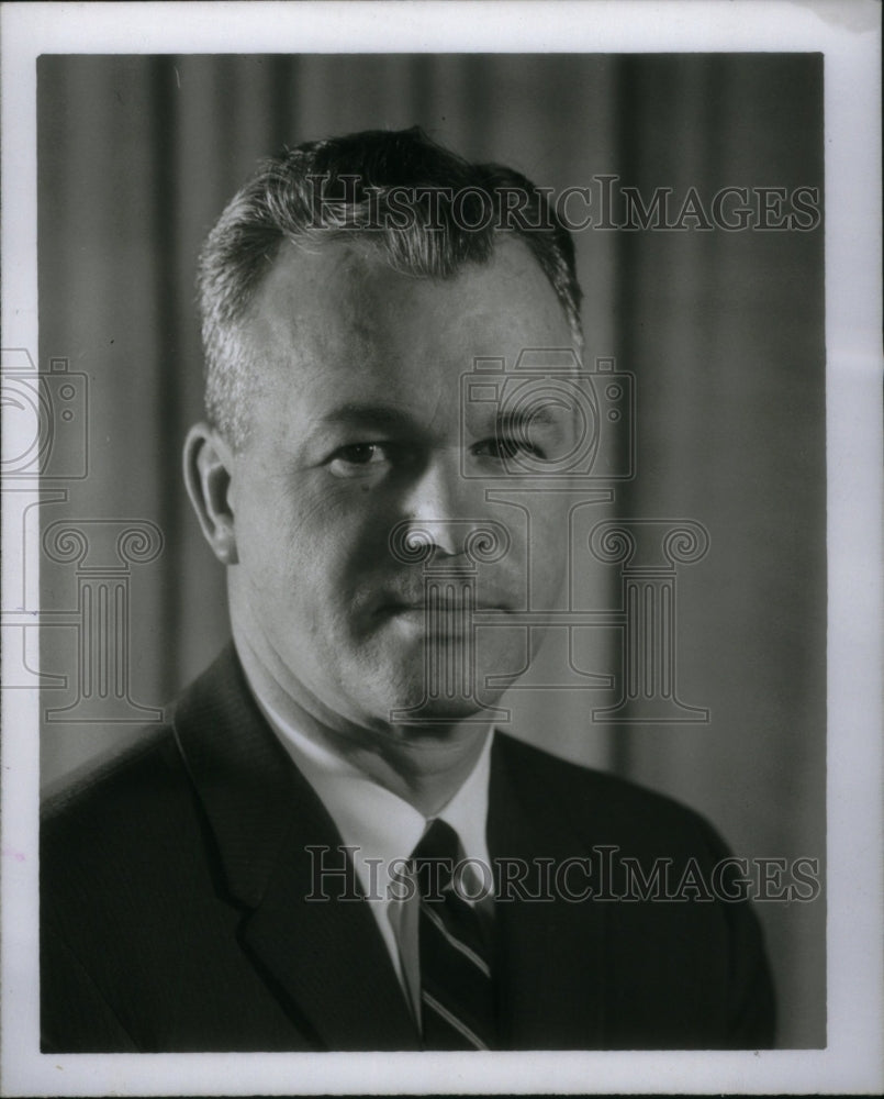 1959 Press Photo Harry Martin, MI Consolidated Gas Co. - Historic Images