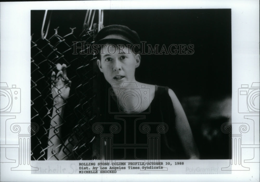 1988, Michelle Shocked Karen Singer Song - RRU31169 - Historic Images