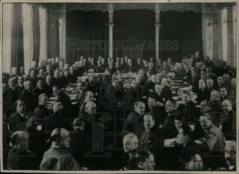 1928, Opening Session in Geneva - RRU31193 - Historic Images