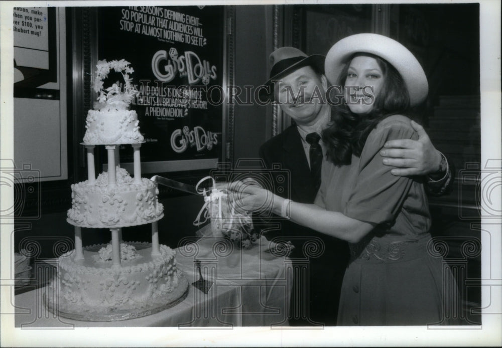 1994 Press Photo Guys Dolls Beth McVey Philip LeStrange - RRU31551 - Historic Images